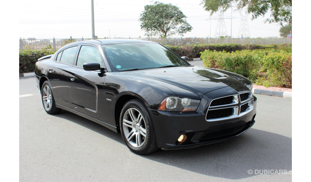 Dodge Charger 2013 R/T -5.7- GCC- FREE CONTRACT SERVICE UP TO 200K / al- futtaim - 100% FREE OF ACCIDENT