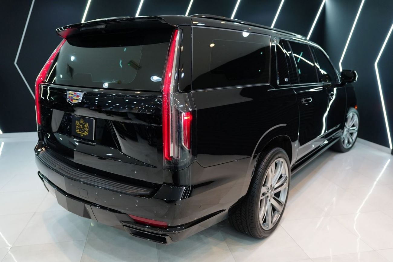 Cadillac Escalade SPORT PLATINUM 2023 Cadillac Escalade ESV Sport Platinum, Rear Entertainment Display, Dealer Warr + Serv!!