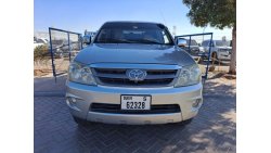Toyota Fortuner TOYOTA FORTUNER 2.7L 4wd MODEL 2006 GOOD CONDITION REF # 01508