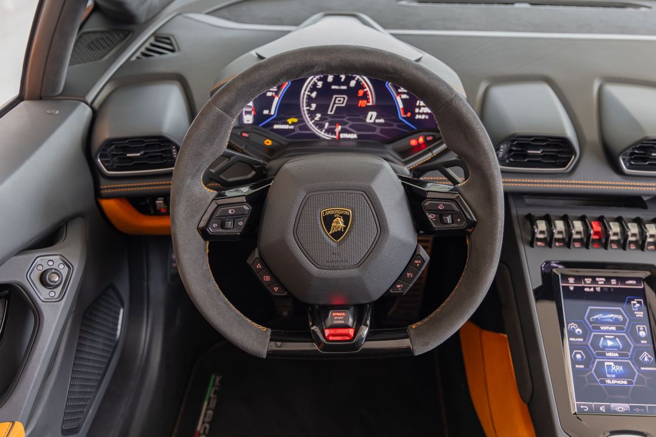 Lamborghini Huracan Evo Spyder 2024 LAMBORGHINI HURACÁN EVO SPYDER  | FULL OPTIONS | CARBON FIBER | EUROPEAN SPECS