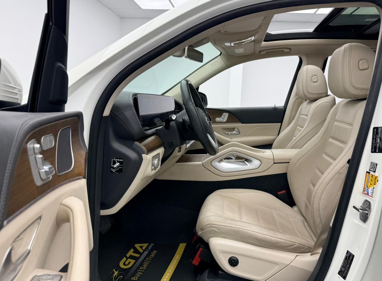 Mercedes Benz GLE450 4MATIC 2020 Mercedes-Benz GLE 450 4MATIC, Warranty, Excellent Condition, GCC