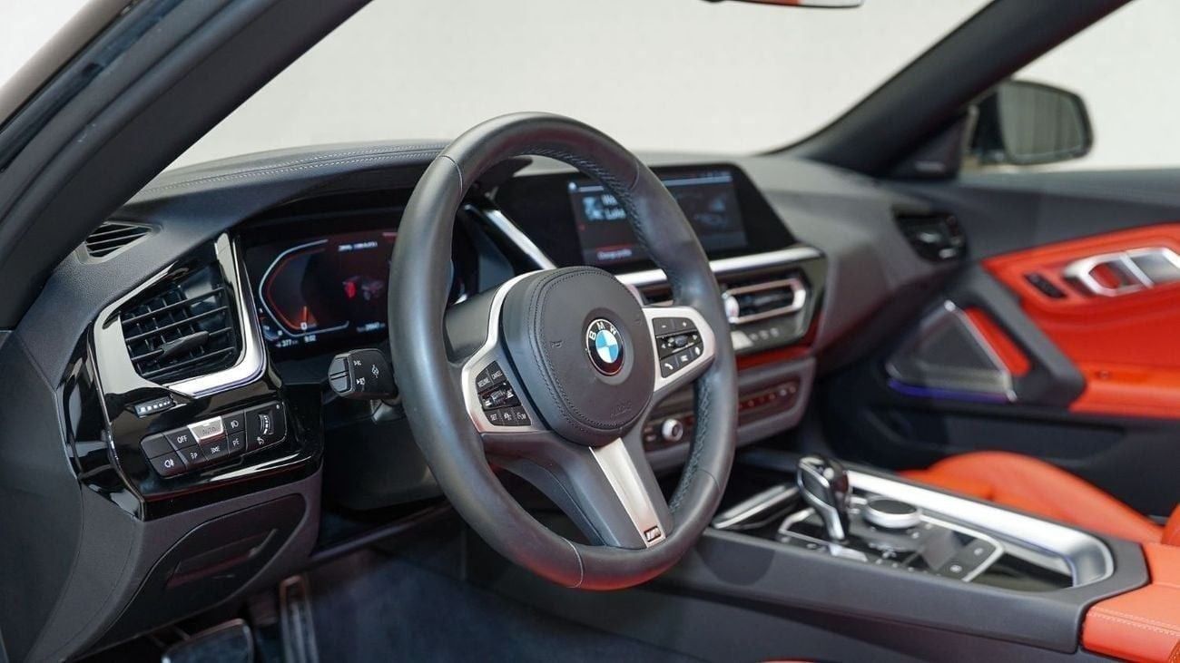 BMW Z4 M40i Roadster | AED 3,219 PM | Warranty Sept-2026 | GCC