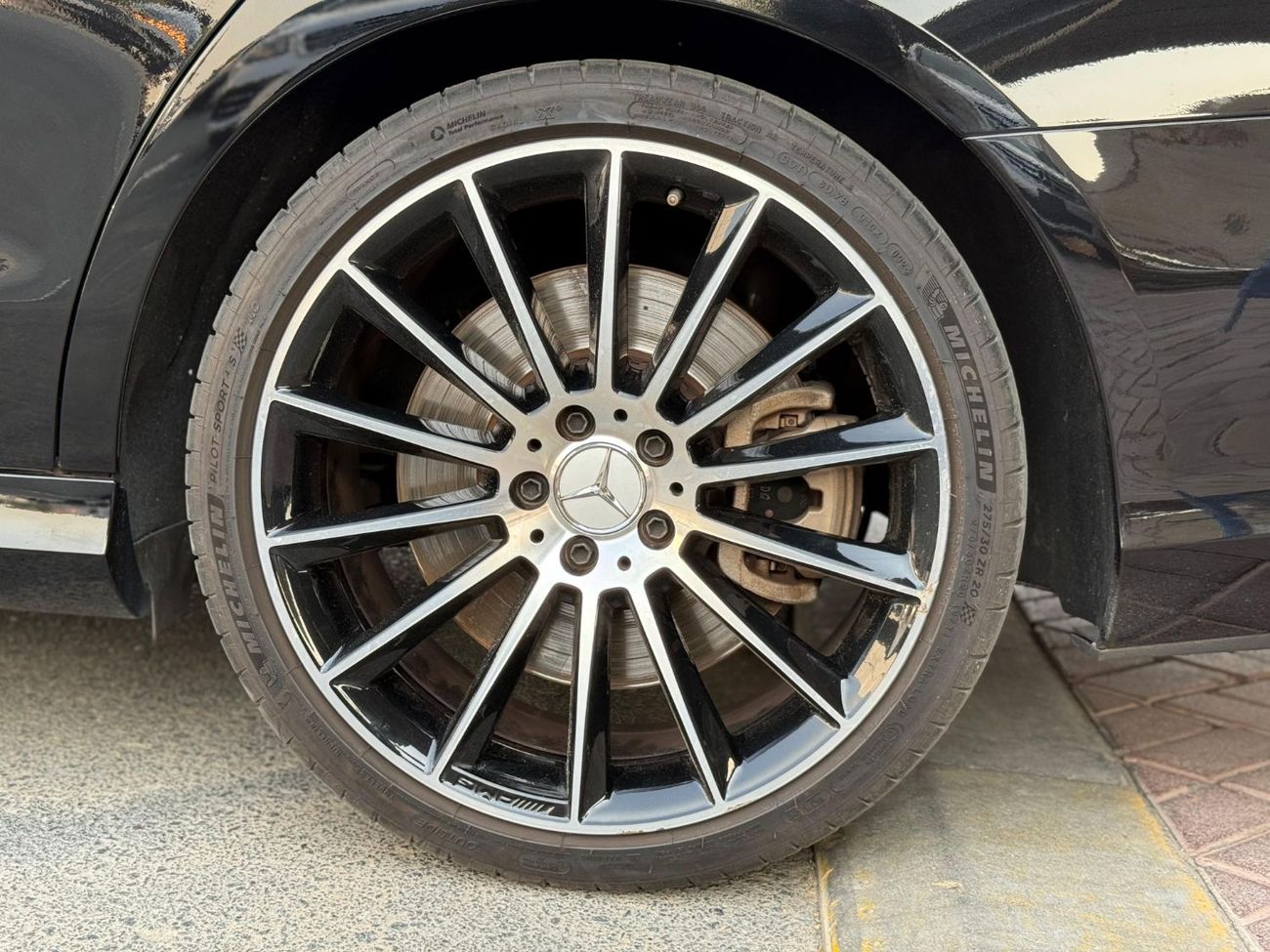 مرسيدس بنز E 43 AMG