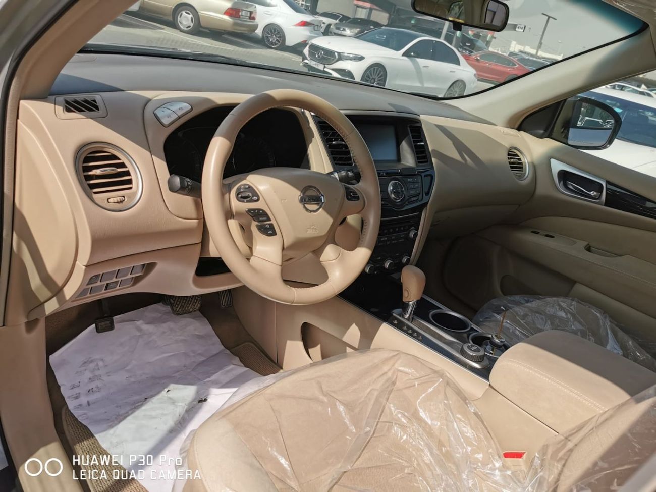 Nissan Pathfinder SL 3.5L (260 HP) 4WD