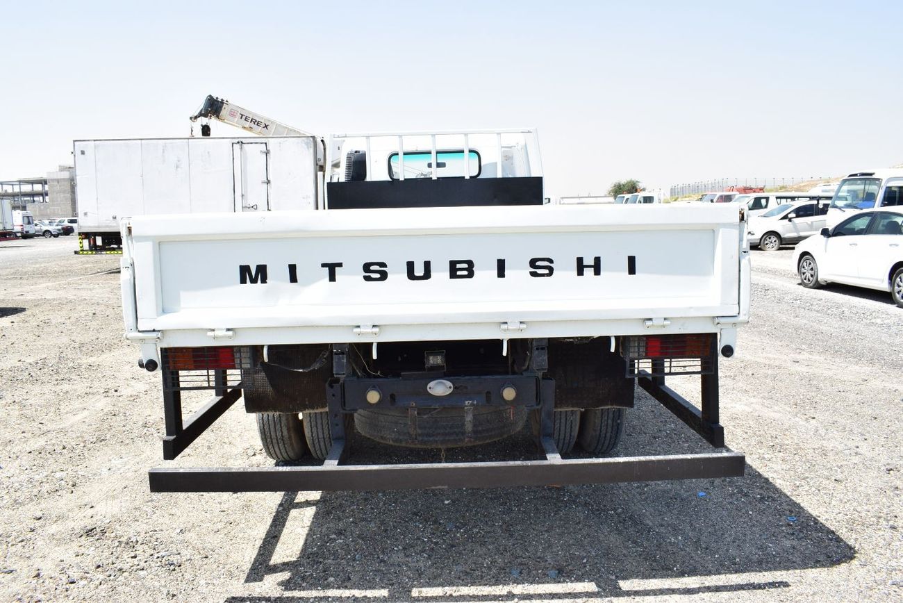 Mitsubishi Fuso Canter Mitsubishi Canter Pick up, model:2015. Free of accident with low mileage