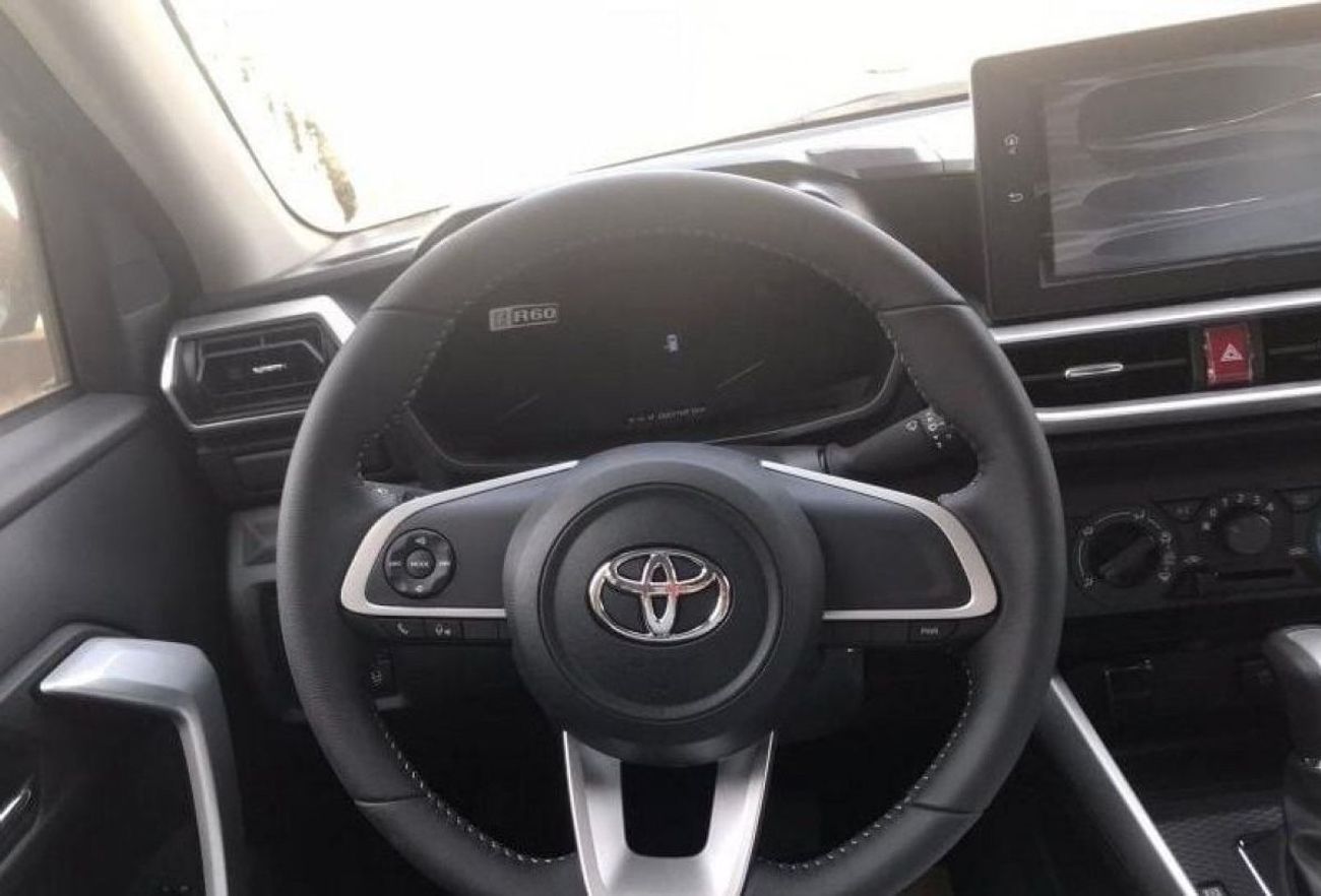 Toyota Raize TOYOTA RAIZE 1.0L FWD CUV ZETRO KM