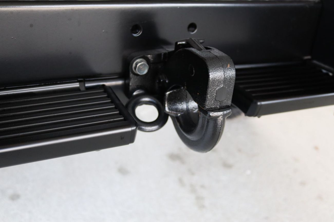 Toyota Land Cruiser 70 GRJ 71 4.0 V6 AUTOMATIC DIFF LOCK **EXPORT ONLY**التصدير فقط خارج الخليج**