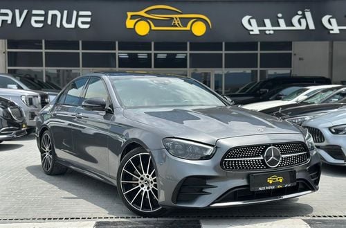 Mercedes-Benz E300 Premium 2.0L