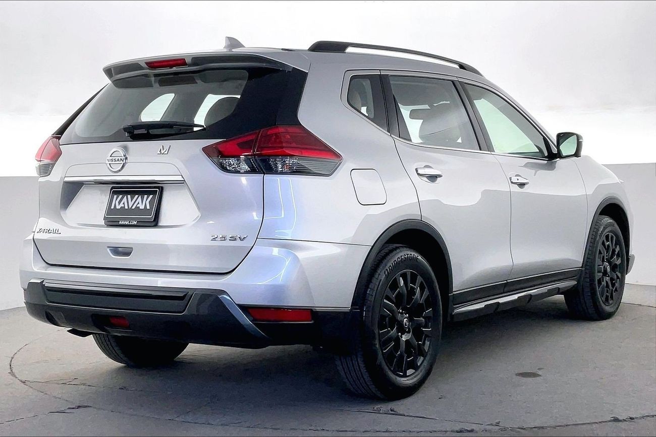 نيسان إكس تريل SV | شامل الضمان | 0 ﺪﻔﻋﺓ ﺃﻮﻟﻯ