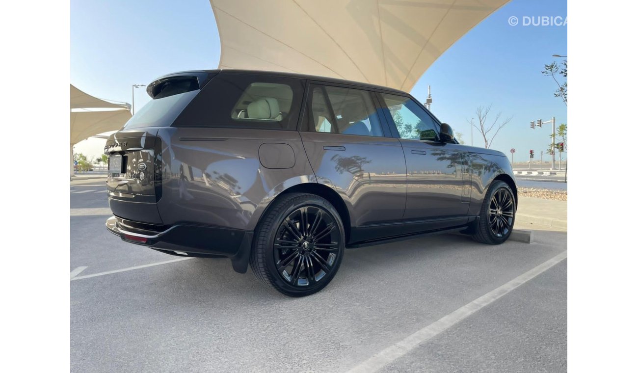 Land Rover Range Rover Autobiography First Edition "Black Badge"