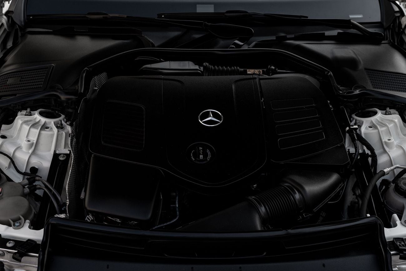 مرسيدس بنز C 200 C200 AMG | 3,330 P.M | 0% Downpayment | 2029 WARRANTY & SERVICE
