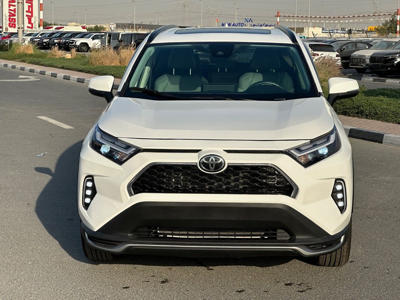 Toyota RAV4 2025 TOYOTA RAV4 XLE FULL OPTION