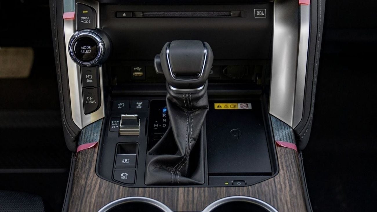 Toyota Land Cruiser Toyota land cruiser VXR 3.3L Diesel Full Option 2025