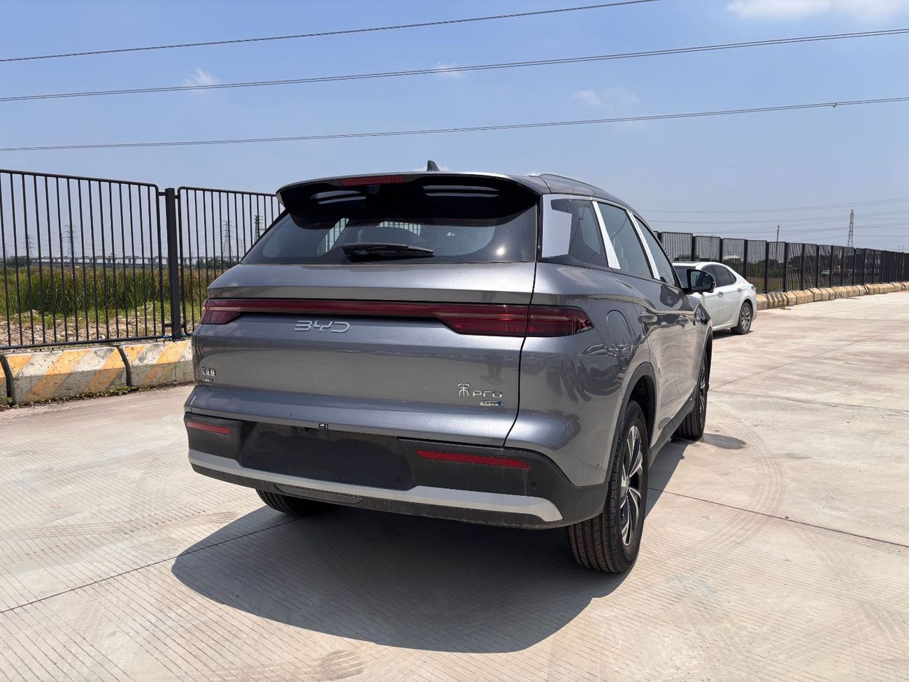 بي واي دي سونغ برو COMFORT DM-i Intelligent Driving Edition 115KM Excellent Type