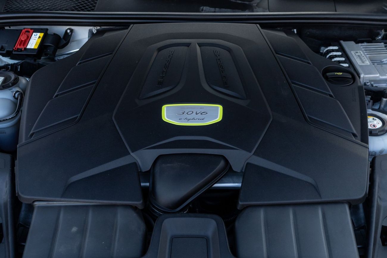 بورش كايان E-Hybrid 3.0L (355 HP)