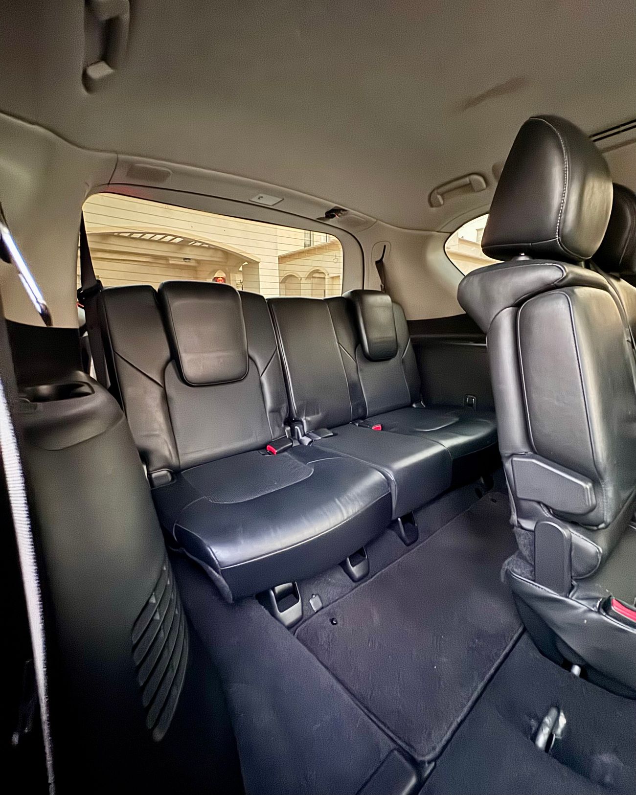 إنفينيتي QX80