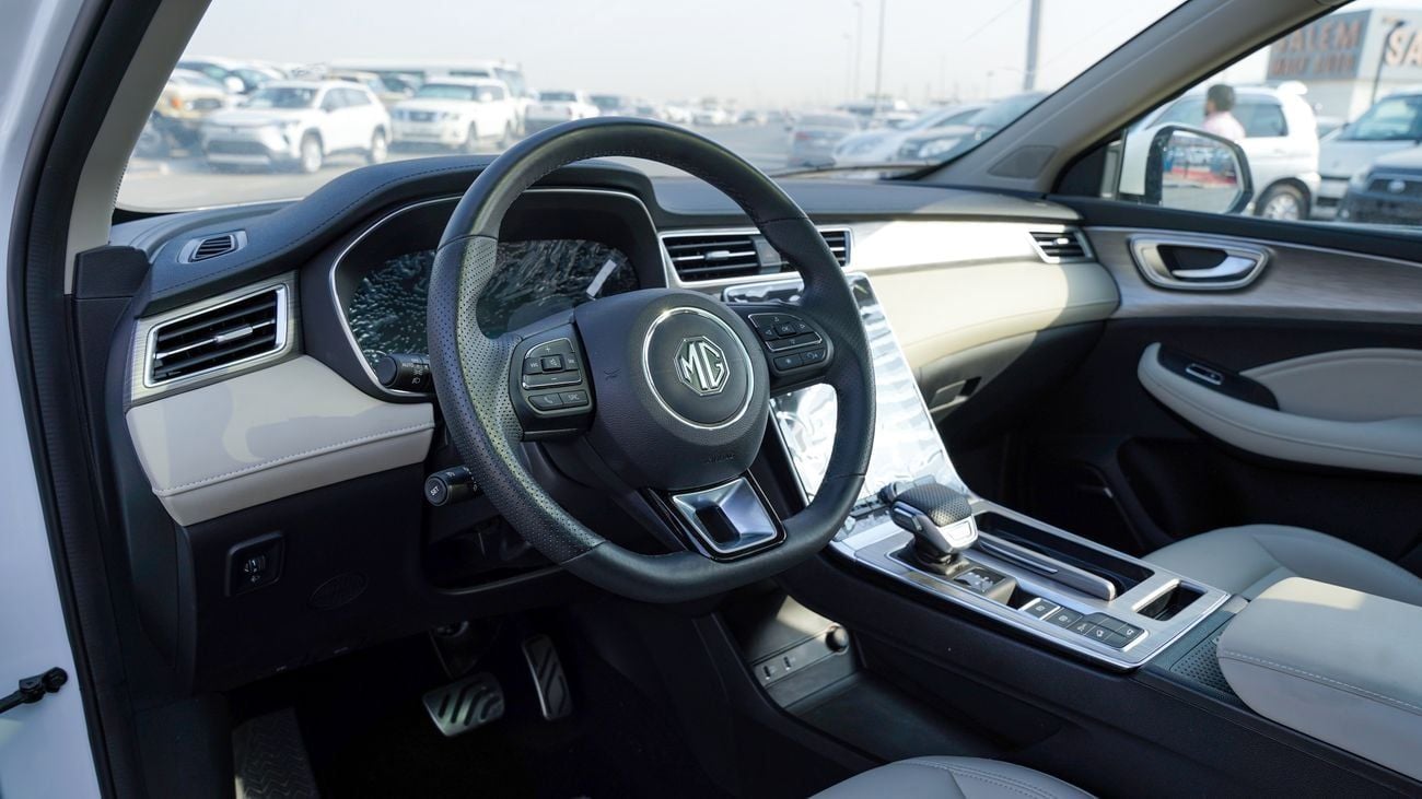 أم جي RX5 MG RX5 PLUS 2025 – فئة ديلوكس (N-RX5-DEL-1.5-25) محرك 1.5 تيربو – SUV – مواصفات خليجية – للتصدير