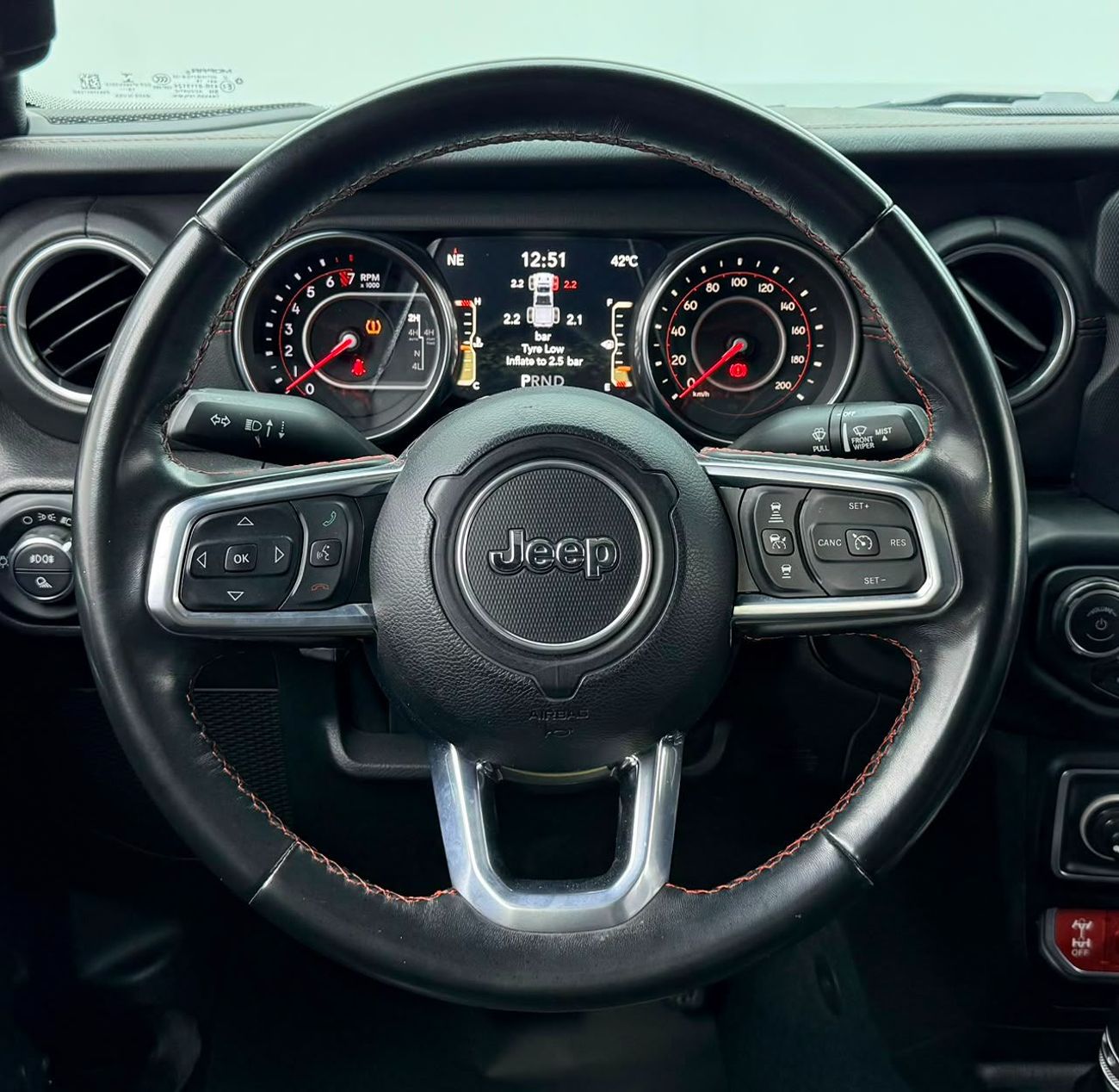 Jeep Gladiator RUBICON LAUNCH EDITION 2020 Jeep Gladiator Launch Edition, Warranty, Full Jeep Service History, Fully Loaded, GCC