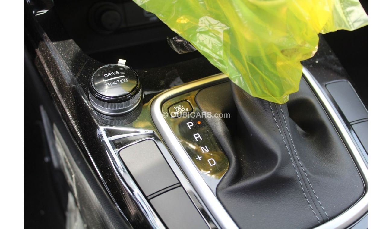 Kia Seltos 1.6 L FULL-OPTION MODEL 2023 / SUN ROOF/GCC SPECS / DUAL TONE FOR EXPORT ONLY