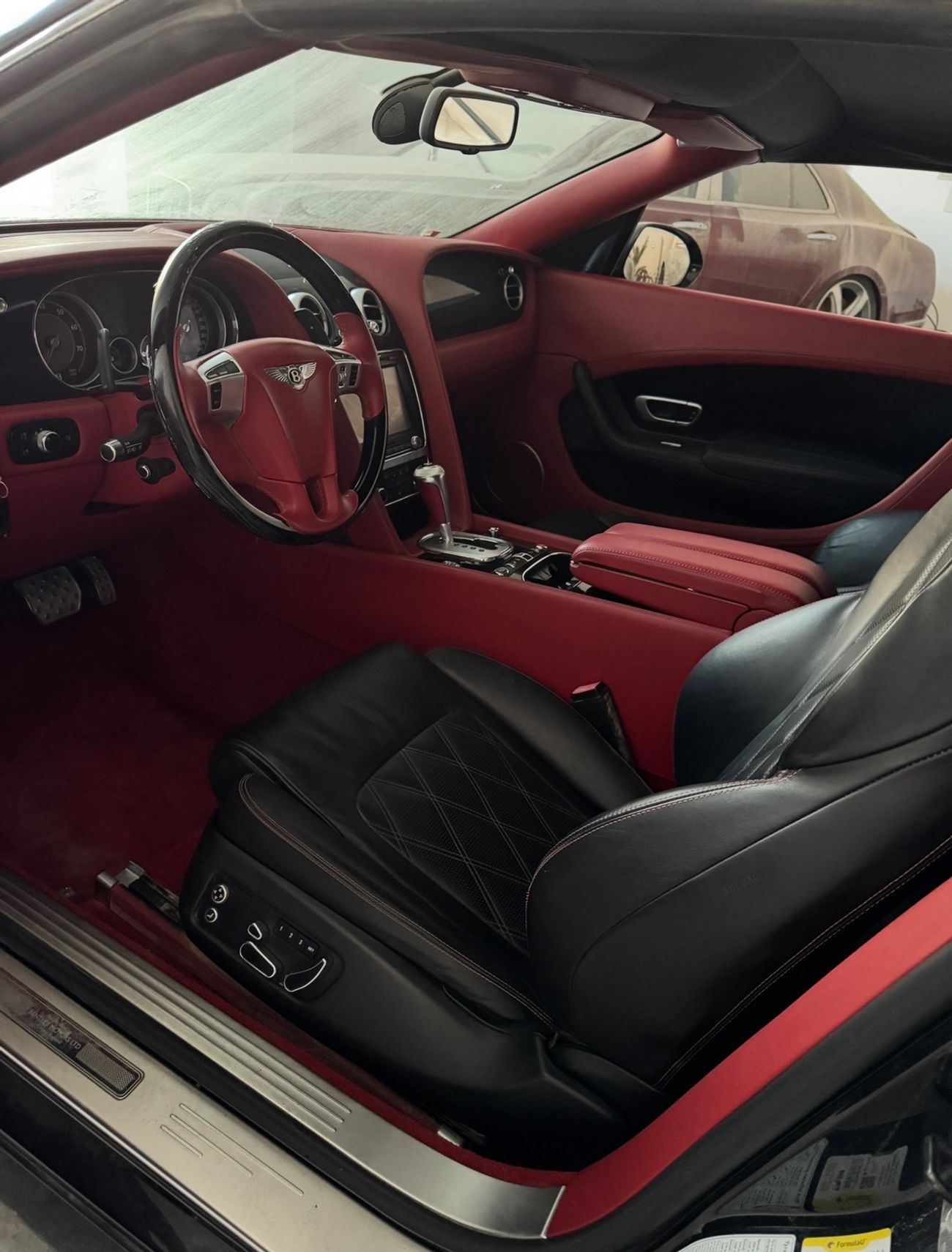 بنتلي كونتيننتال جي تي سي W12