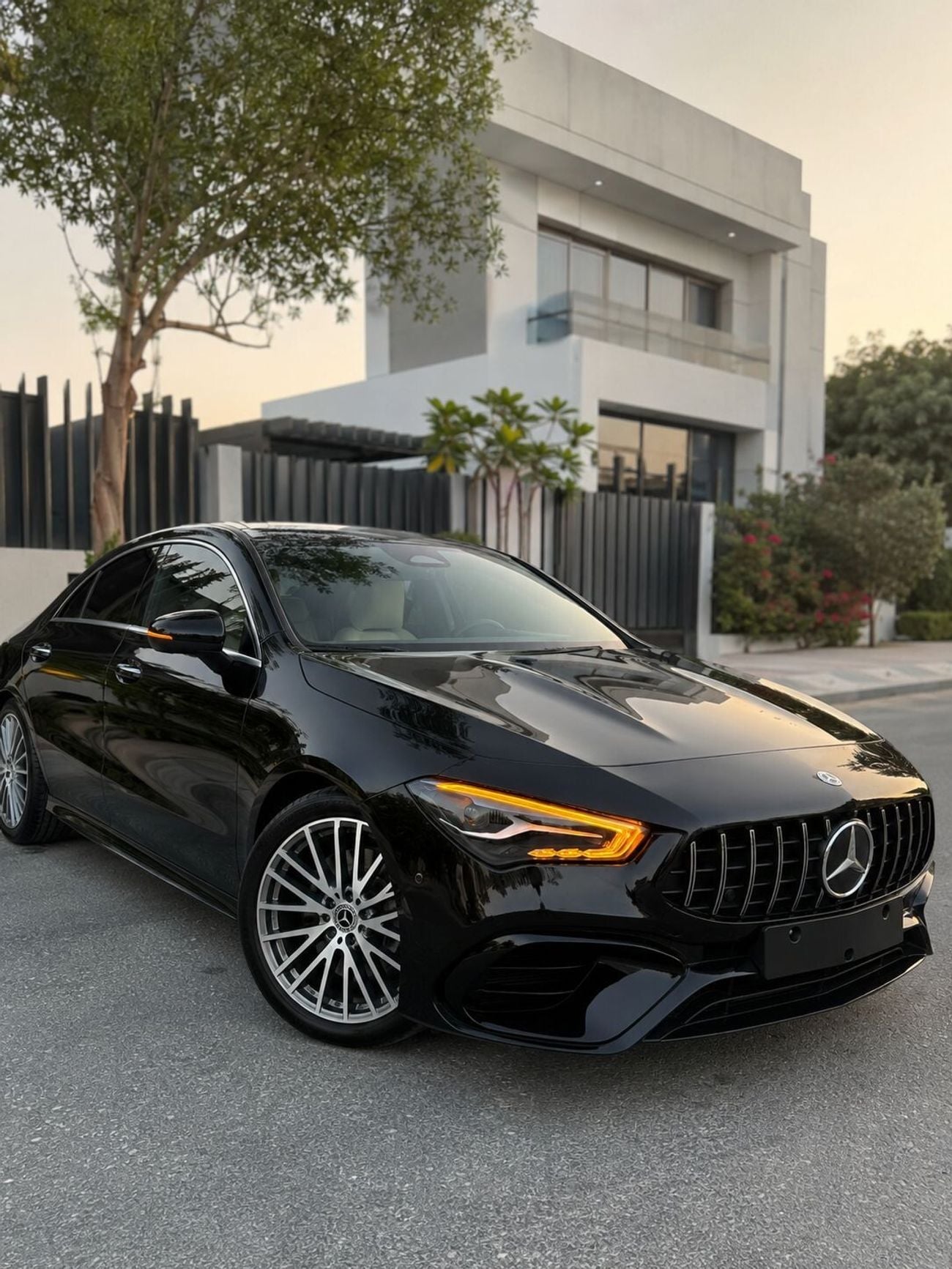 مرسيدس بنز CLA 250 PREMIUM