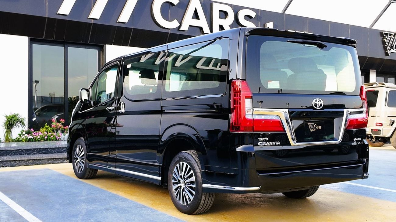 Toyota Granvia TOYOTA GRANVIA 2.8L Premium 2.8L diesel  Automatic Transmission 2025