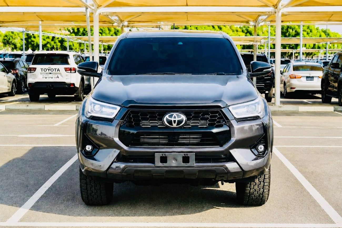 تويوتا هيلوكس Toyota Hilux Model 2020 Diesel 2.8 Grey Colour