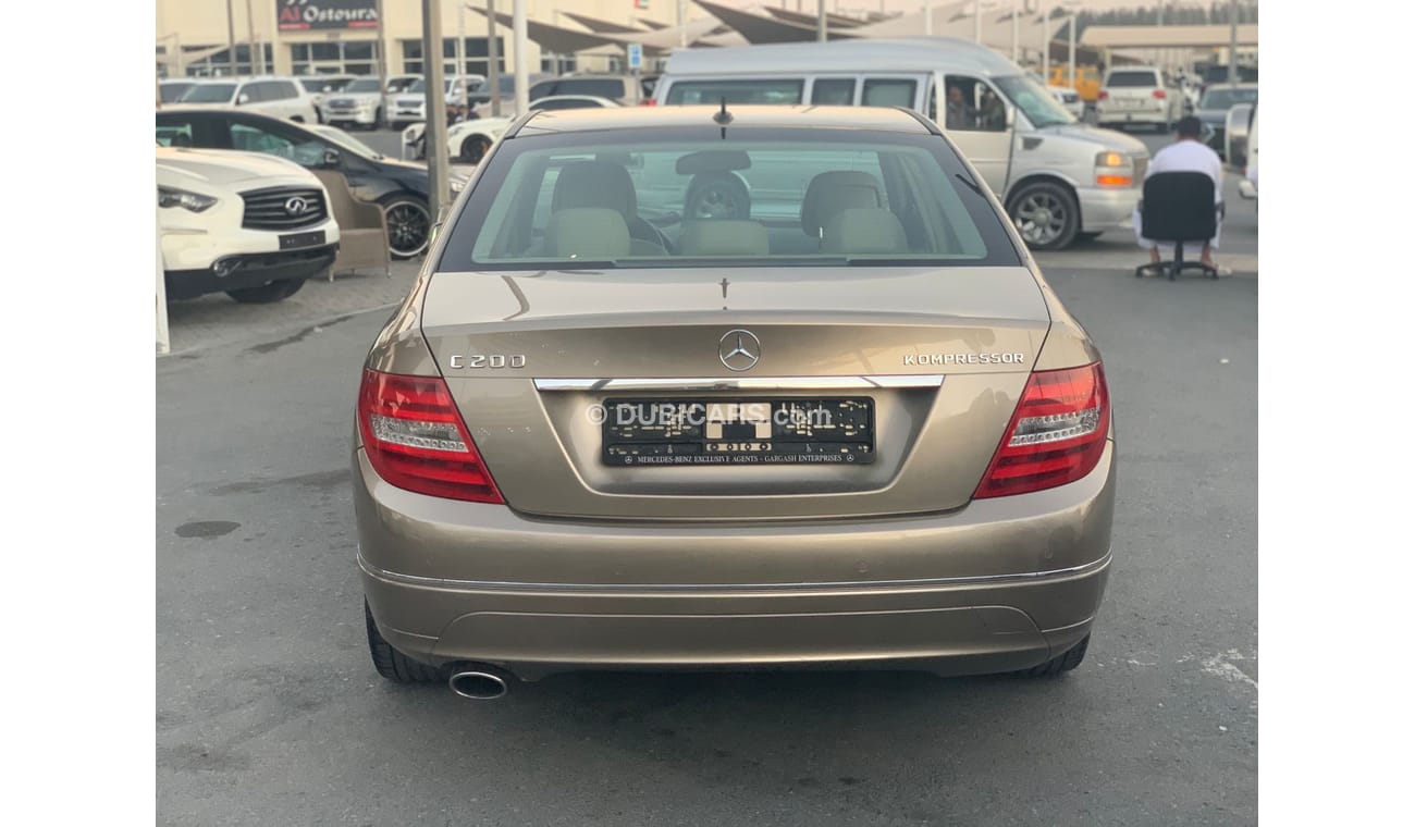 مرسيدس بنز C 200 Mercedes C200 2009