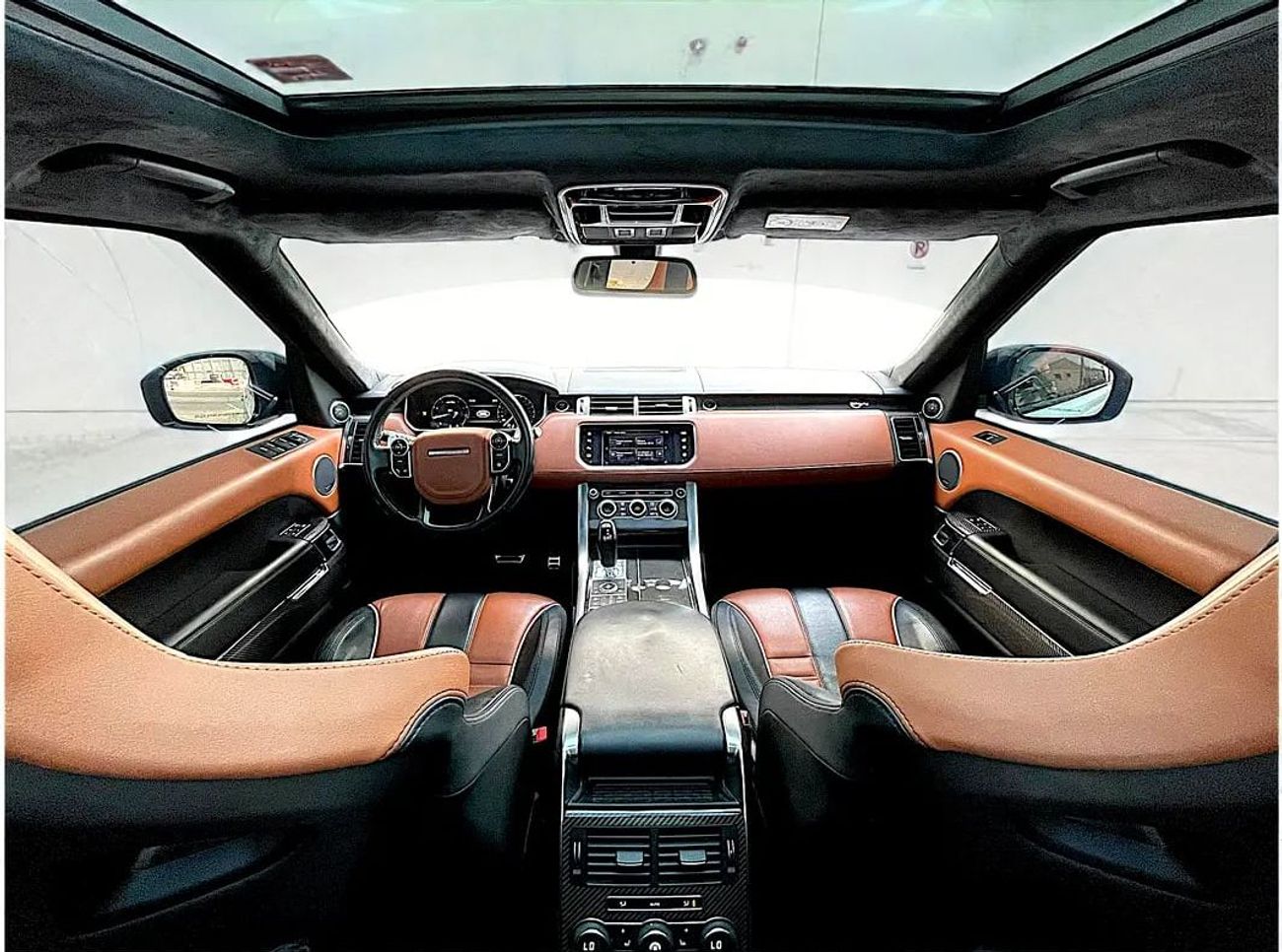 لاند روفر رينج روفر سبورت SVR 5.0L (550 HP) RANGE ROVER | SVR | 5.0L V8 | SUPERCHARGED | GCC | | ORIGINAL PAINT