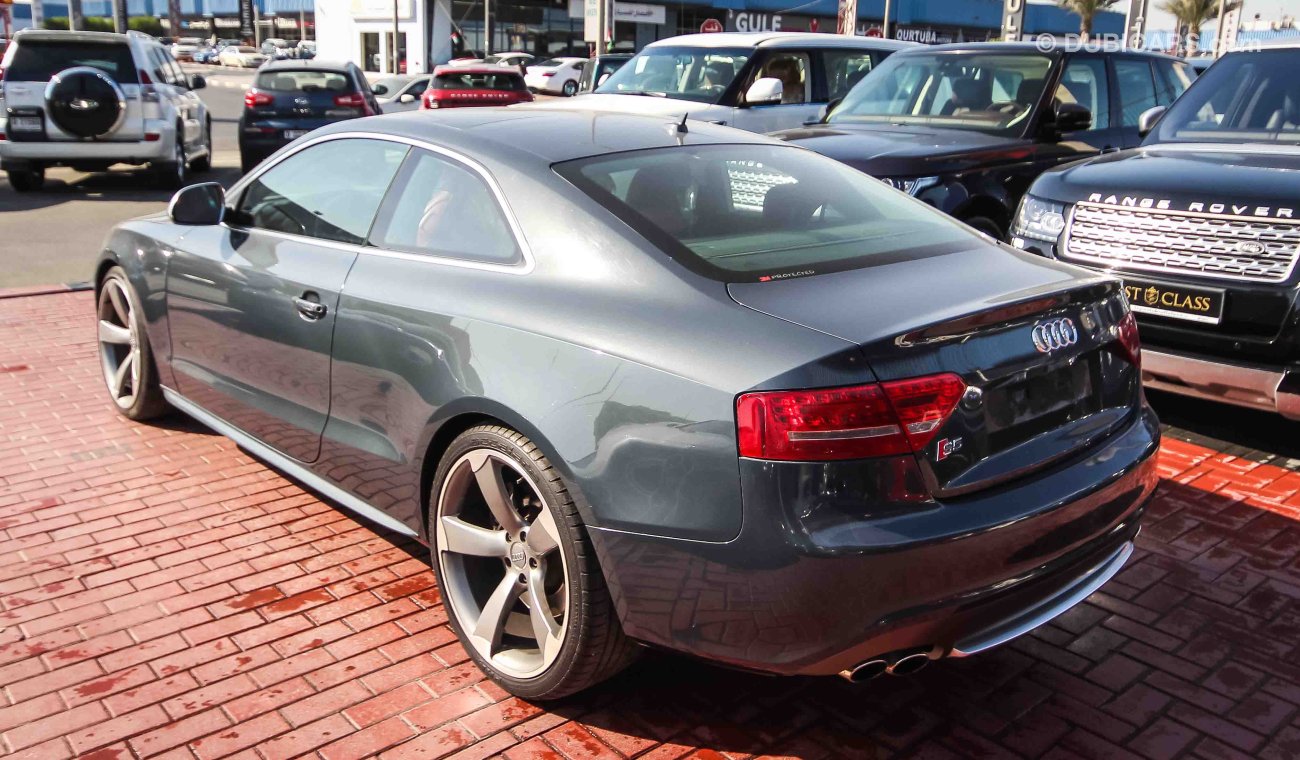 Audi S5