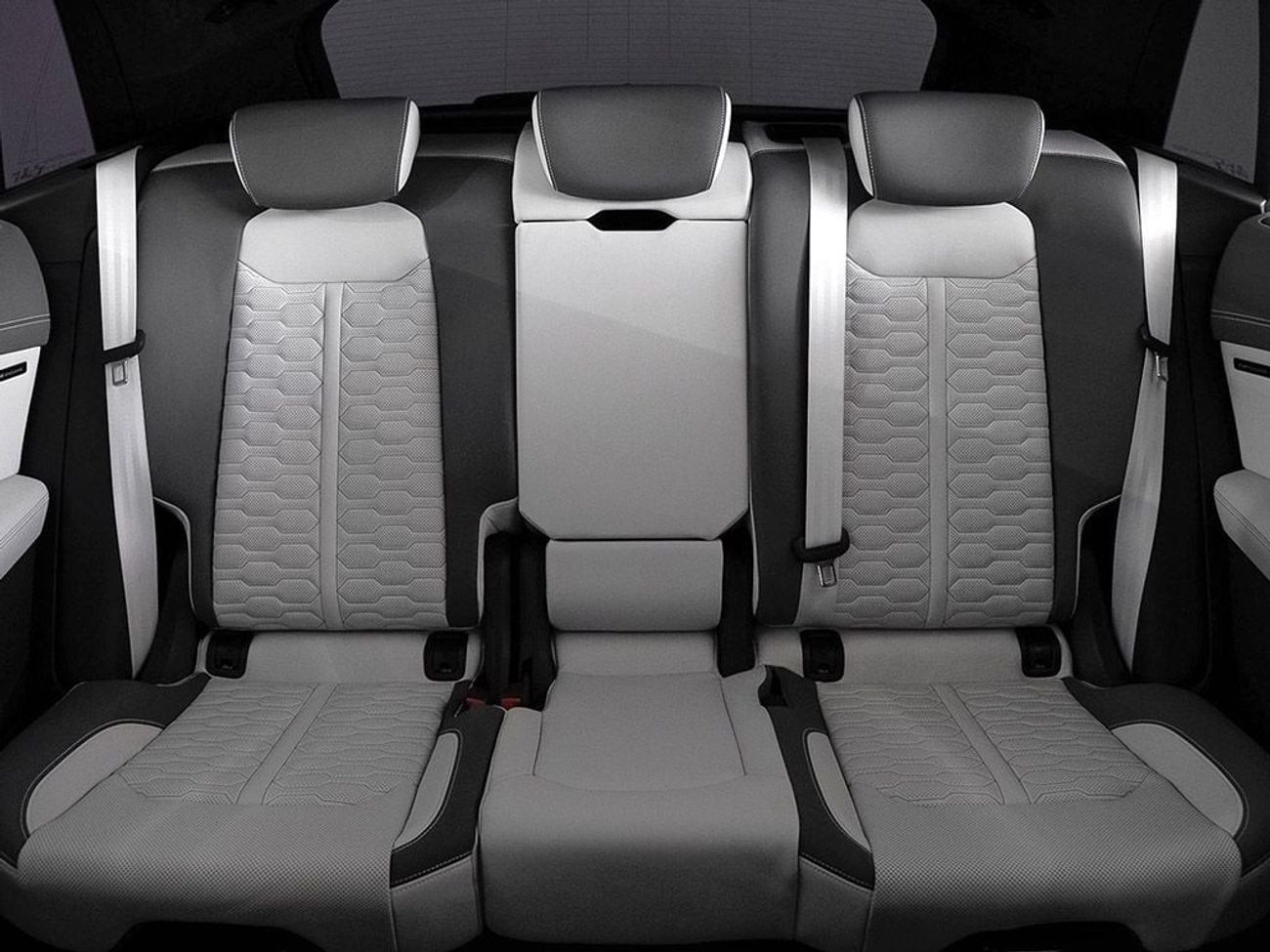 أودي RSQ8 TFSI quattro 4.0L