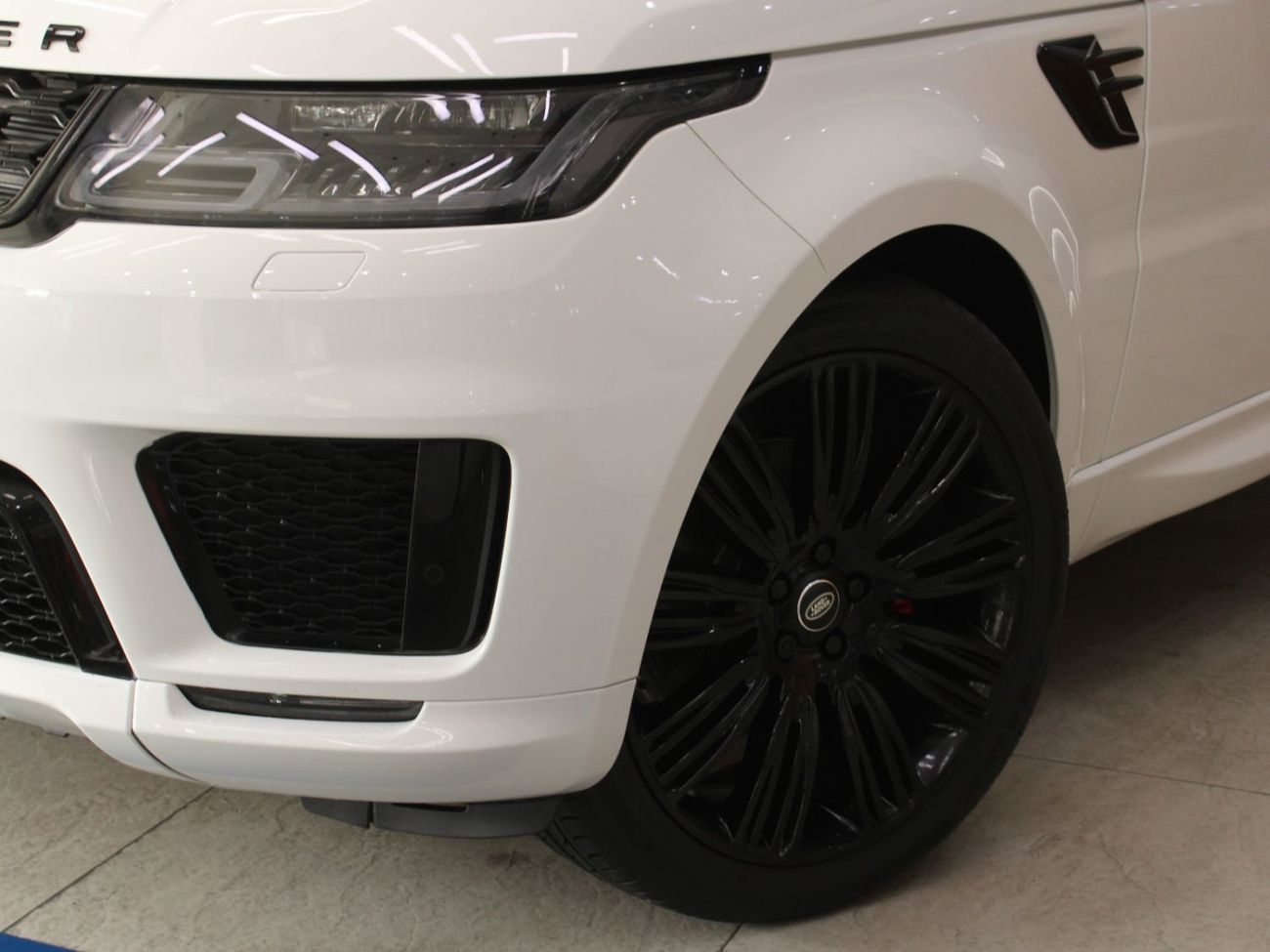Land Rover Range Rover Sport Dynamic HSE D350 3.0L