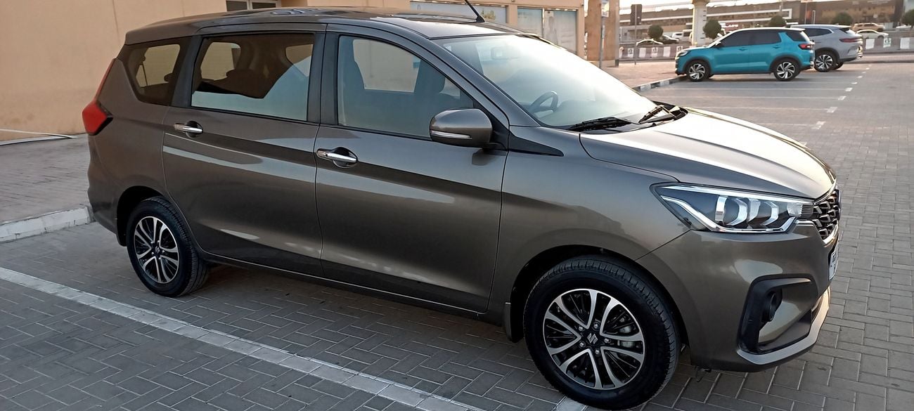 Suzuki Ertiga TOP OPTION 2024 GCC 7 SEATER (ACCIDENT FREE ORIGINAL PAINT PERFECT CONDITION)