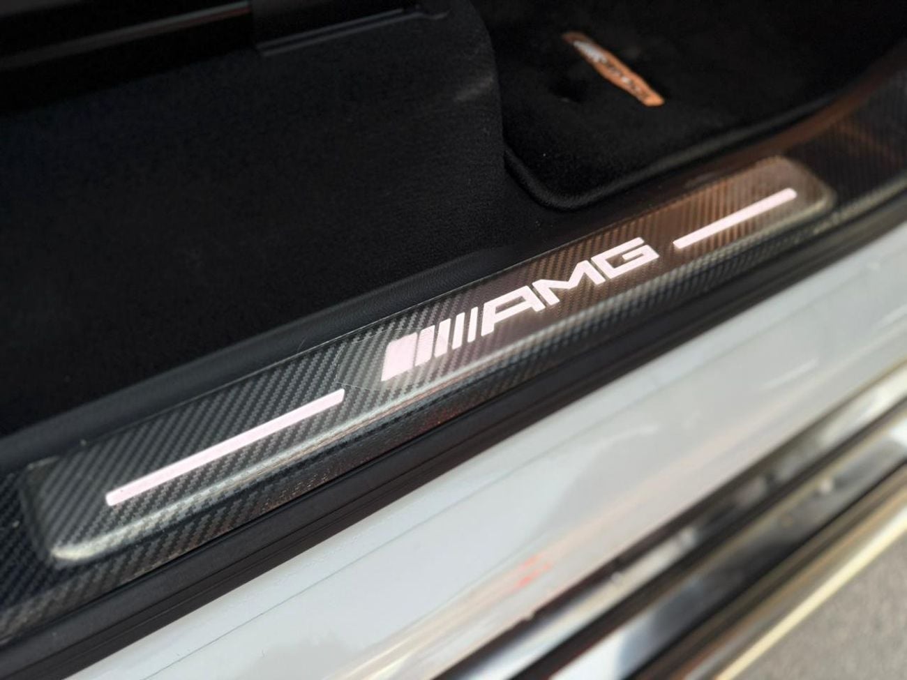 Mercedes Benz G63 AMG STD AMG Night Package