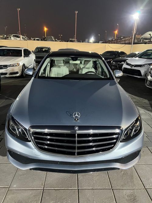 مرسيدس بنز 220 SE Convertible This is a test entry