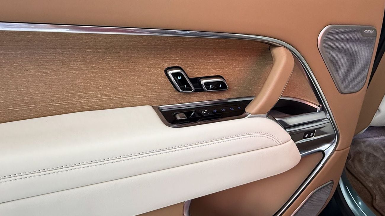 Land Rover Range Rover Range Rover SV 2023 - (Fully Luxury) - Al Tayar Warranty