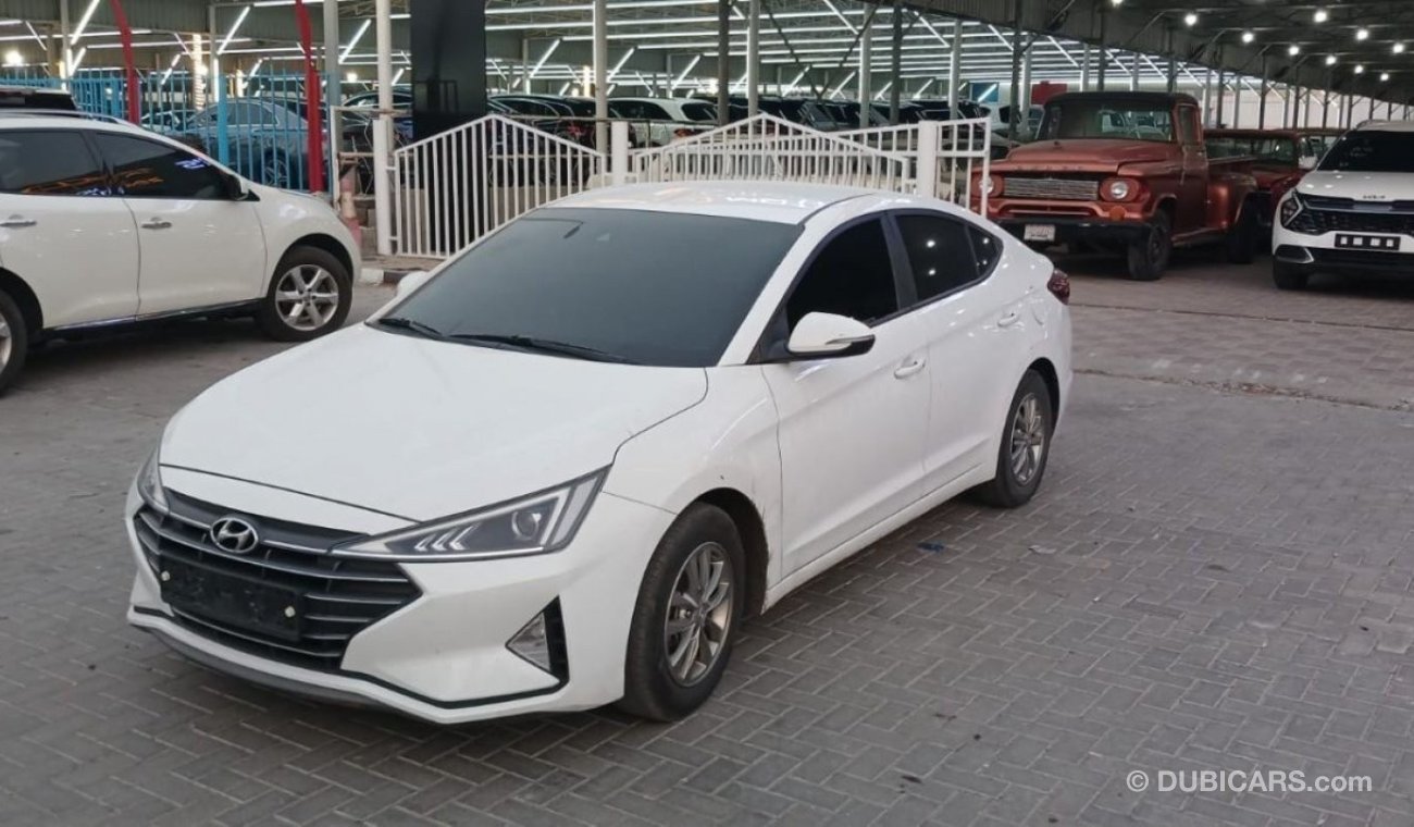 Hyundai Avante Hyundai Avante 2020 Gasoline