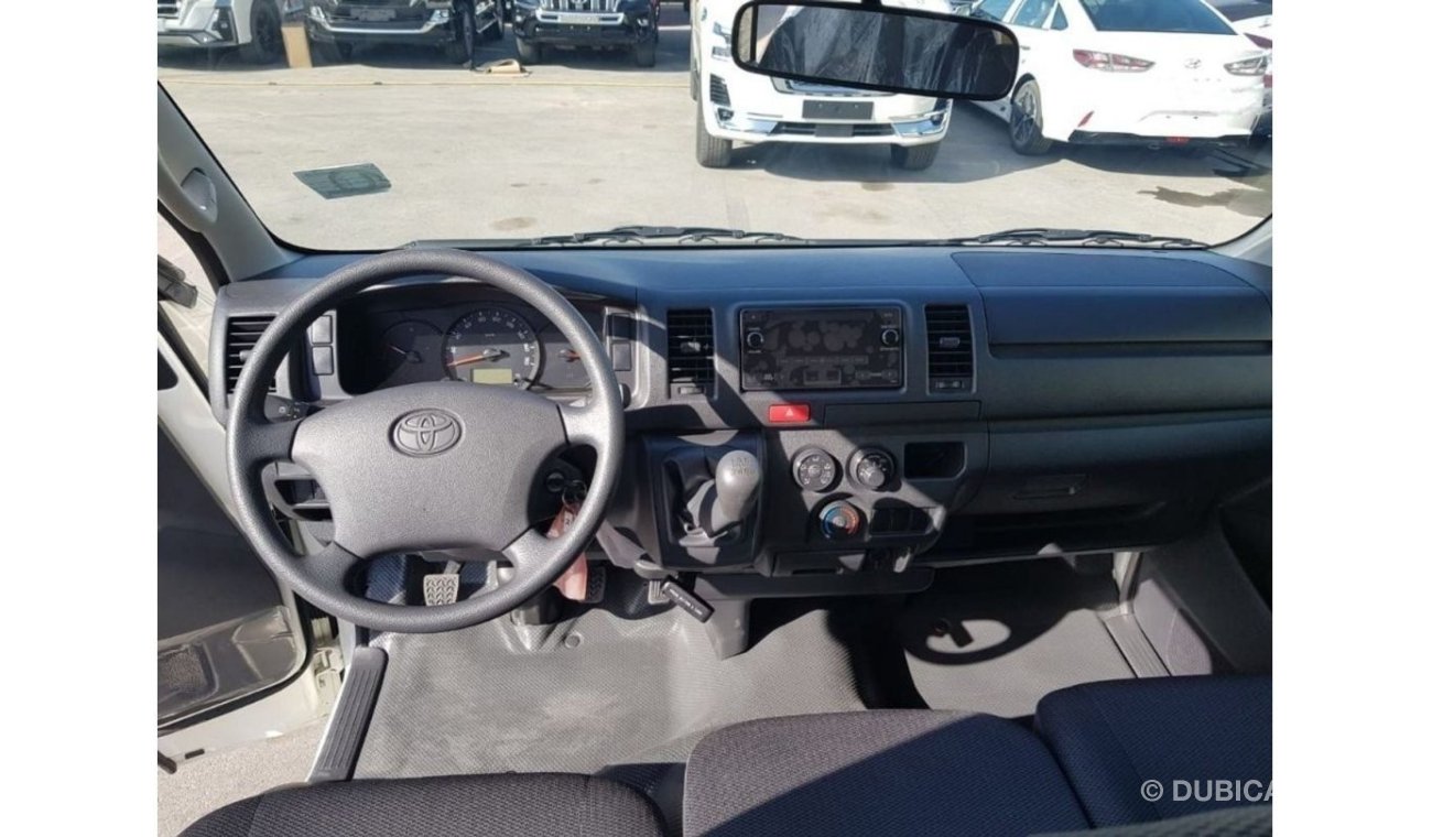 Toyota Hiace toyota hiace 2019