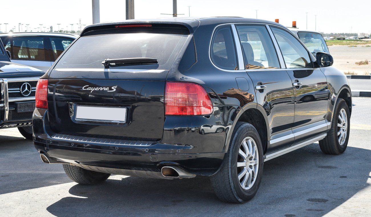 Porsche Cayenne With Cayenne S Badge