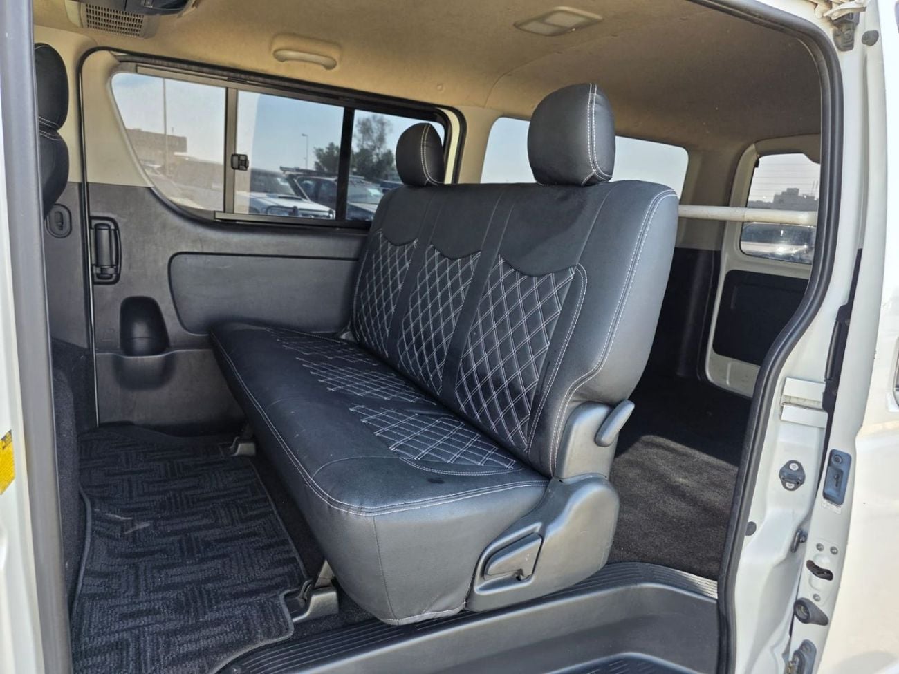 Toyota Hiace TOYOTA HIACE VAN RHD 2012 MODEL 2.0 L PETROL AUTOMATIC(PM58084)