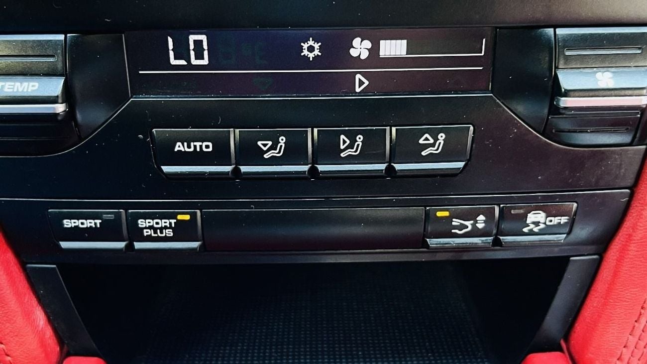 Porsche 718 Boxster Spyder FULLY SERVICE FROM AGENCY | PORSCHE BOXSRER 2012 | LOW MILEAGE | 2 KEYS