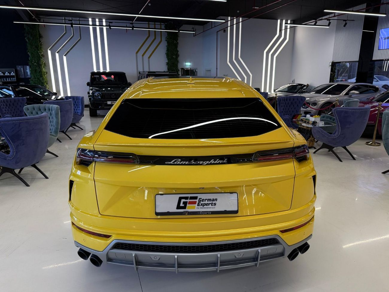 لامبورغيني اوروس STD 4.0T V8