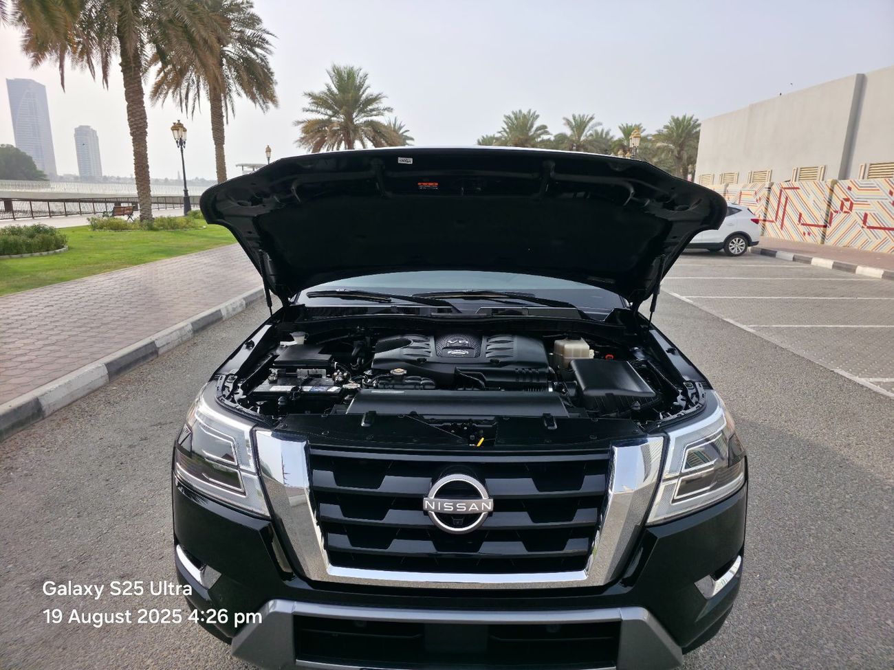 Nissan Armada Platinum