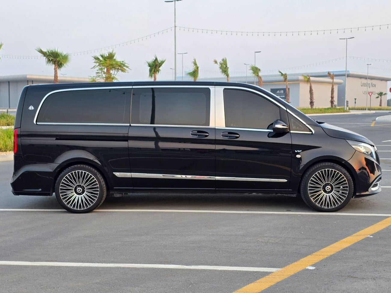 Mercedes Benz V 250 AVANTGARDE LWB
