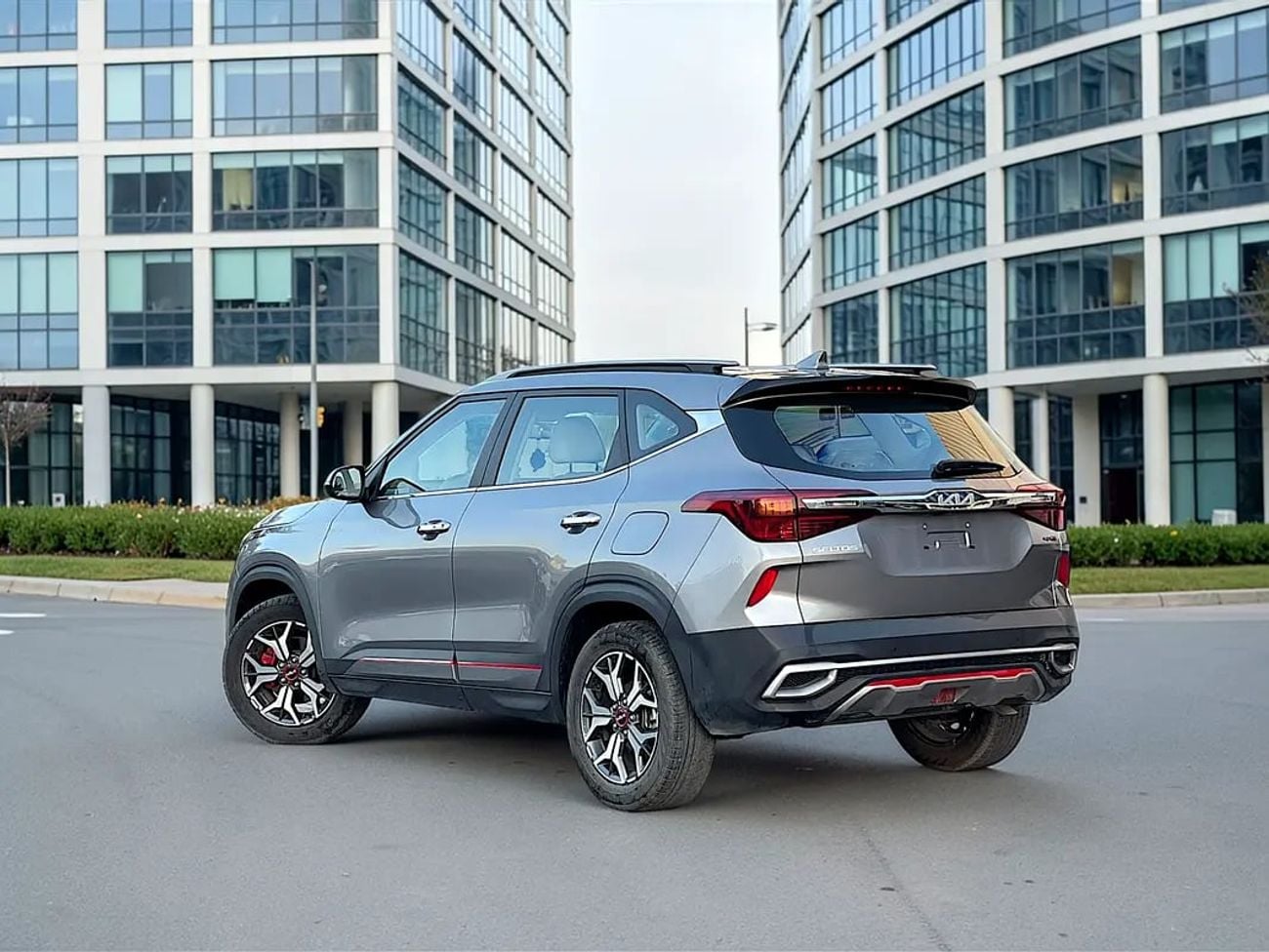 كيا سيلتوس GT Line 1.6L 1,104 P.M | GT Line - GCC Specs - Excellent Condition under warranty