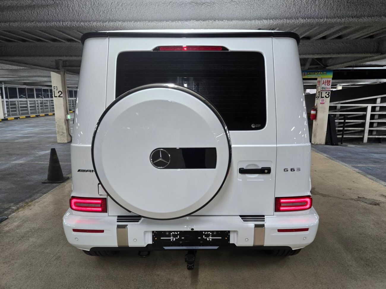 Mercedes-Benz G 63 AMG MERCEDES G63 2026