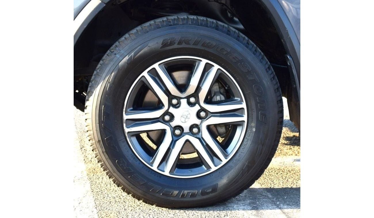 تويوتا فورتونر 