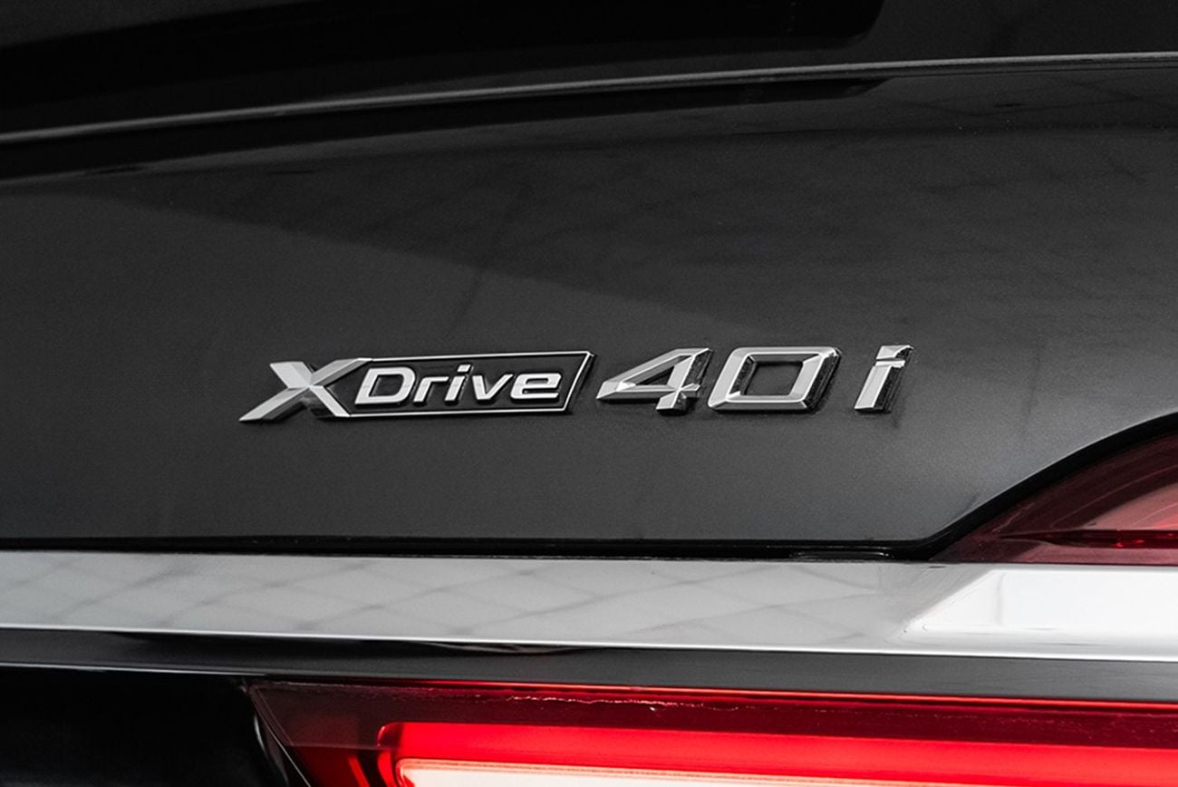 BMW X7 40i 3.0L 40i M-Sport 3.0L