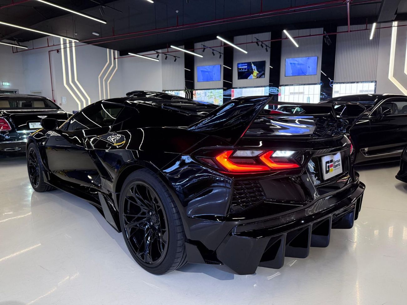 Chevrolet Corvette 3LT 6.2L (490 HP) Convertible 2023 Stingray 3LT V8 6.2L - Venuum Original Edition - Venuum Exhaust S