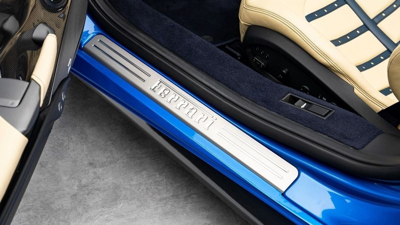 فيراري 488 سبايدر - 2017 - Japanese Specs